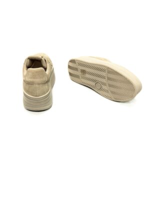 b205330b-d255-4a62-8dd4-d8c42393f3aa