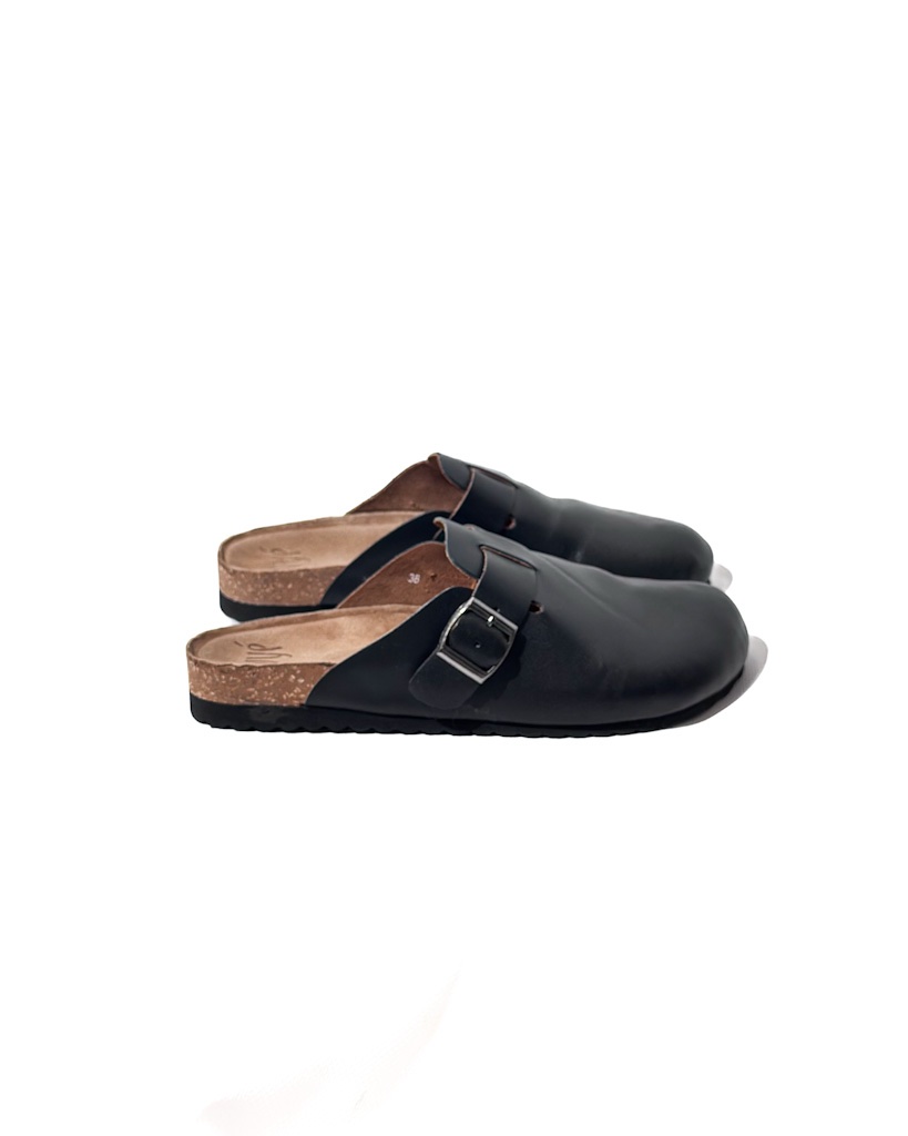 KLAPKI SKÓRZANE CZARNE OVYE AM3496