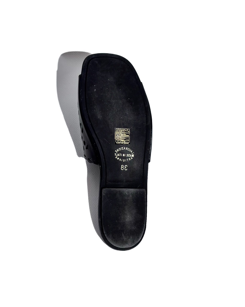 KLAPKI CZARNE SKÓRZANE AŻURKOWE LESTROSA J26N - obrazek 4