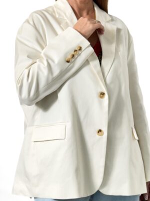 MARYNARKA KREMOWA O LUŹNYM FASONIE Z PODSZEWKĄ VICOLO TD0561