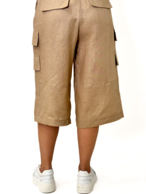 04BB61D6-4C7E-40E2-8592-5F204BCB56CF