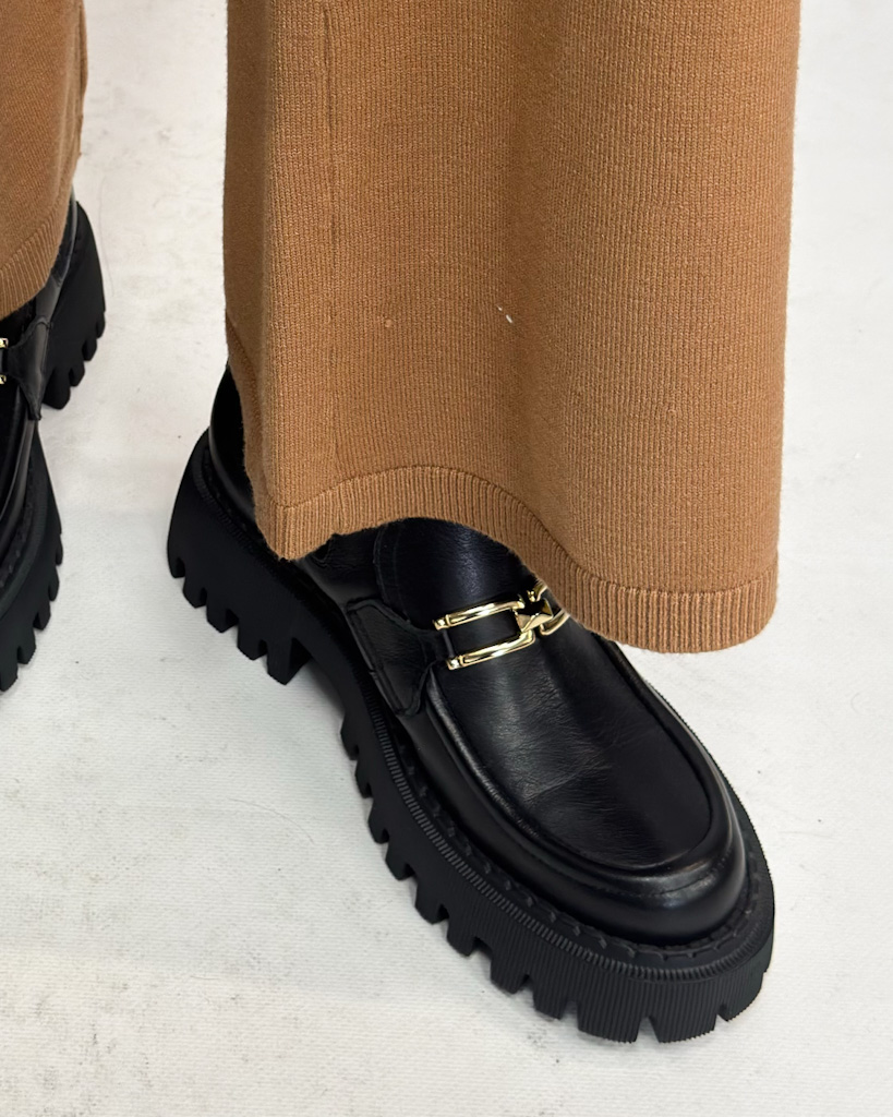 KOMPLET Z DZIANINY SPODNIE I SWETER PIA B QUARNI - obrazek 8