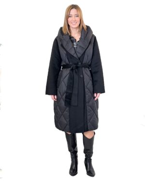 CZARNY PIKOWANY PŁASZCZ VICOLO TS0022