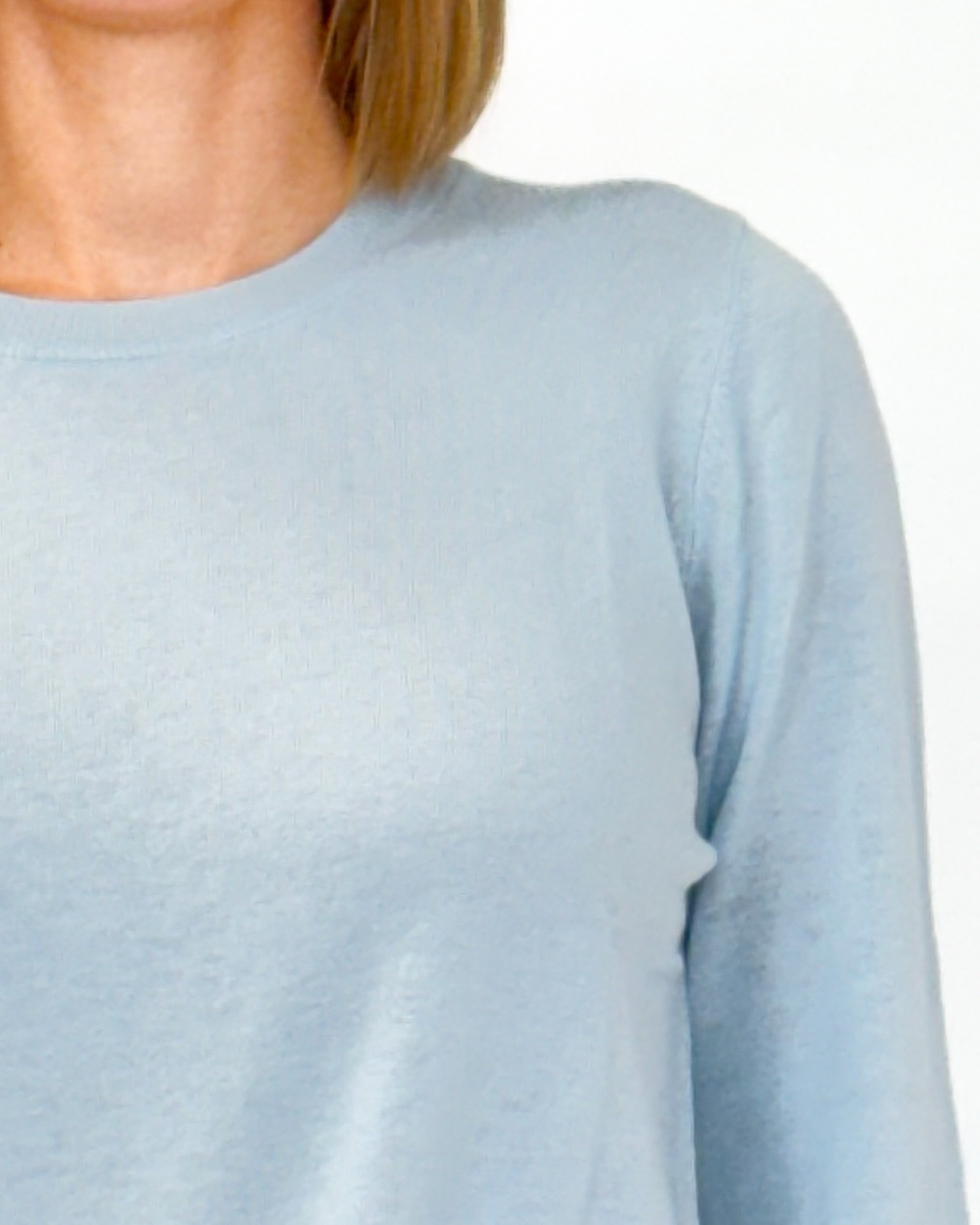 BŁĘKITNY WEŁNIANY SWETER VICOLO 22003S - obrazek 2