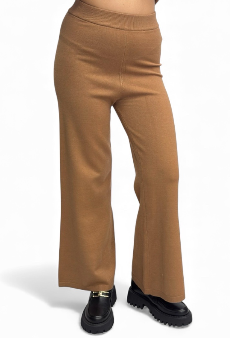 KOMPLET Z DZIANINY SPODNIE I SWETER PIA B QUARNI - obrazek 3