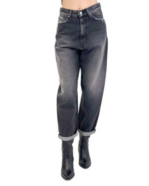 CZARNE LUŹNE JEANSY VICOLO DF5225