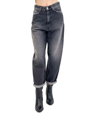 CZARNE LUŹNE JEANSY VICOLO DF5225