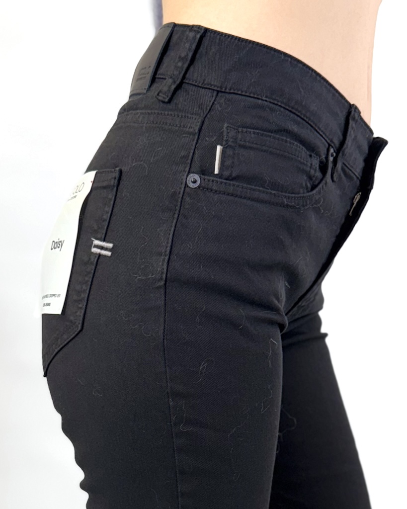 CZARNE DOPASOWANE JEANSY VICOLO DF5129 - obrazek 5