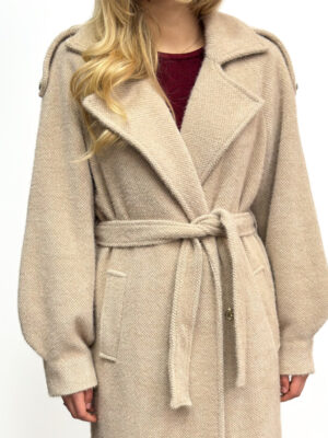 JASNY WIĄZNY PŁASZCZ DAMSKI