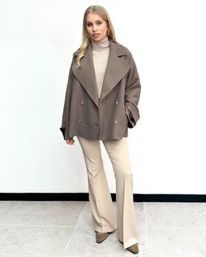 KRÓTKI PŁASZCZ DAMSKI TAUPE PIA B CUMATI