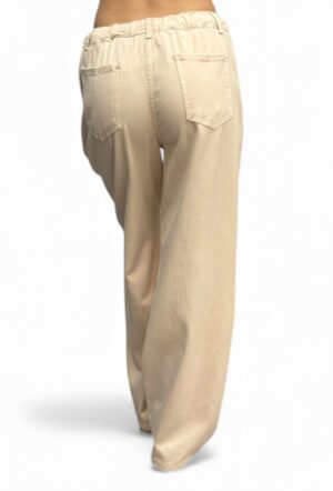 damskie spodnie z tencelu i bawełny jasne