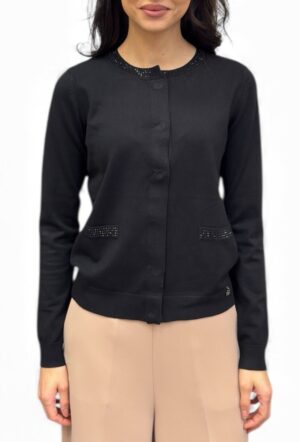 czarny cienki kardigan zapinany na napy