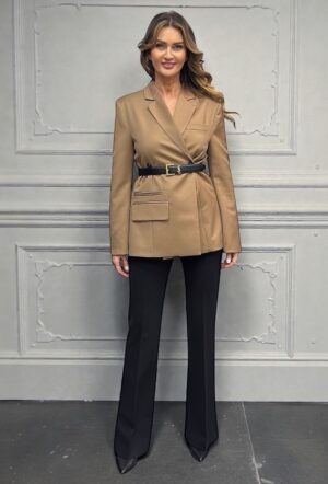 Elegancka marynarka damska w kolorze camel Vicolo TF2246