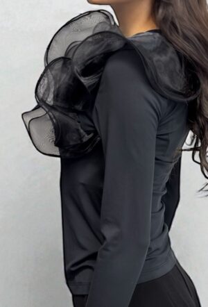 efektowna czarna bluzka damska na wyjście